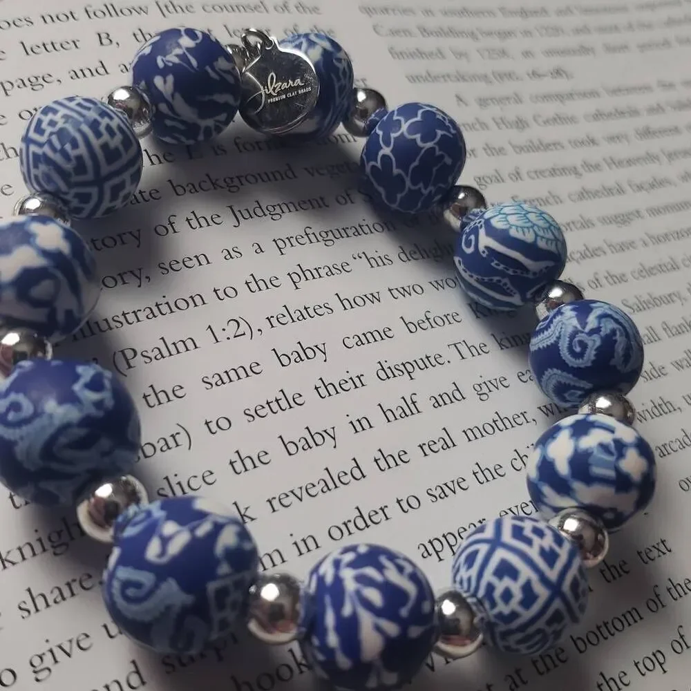 Jilzara Premium Clay‎ Beads with Free Silver Bangle